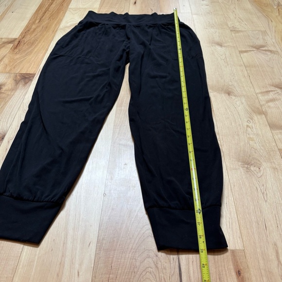 Athleta Black High-Waisted Salutation Joggers in Powervita - Picture 12 of 15